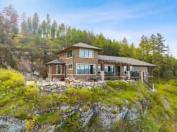 Flathead Lake Cliff Retreat